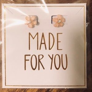 Pink Dainty Flower Earrings